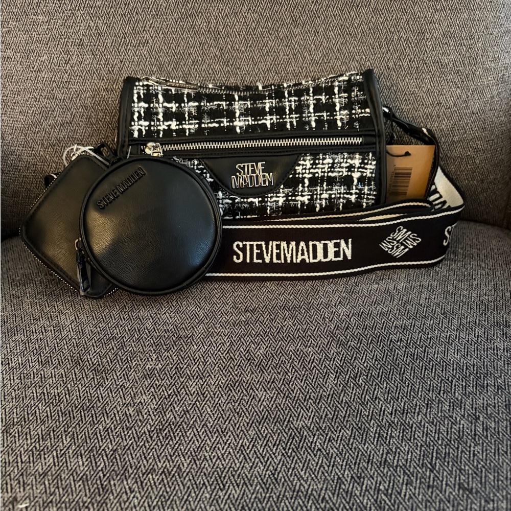 Steve Madden Black and White Bag